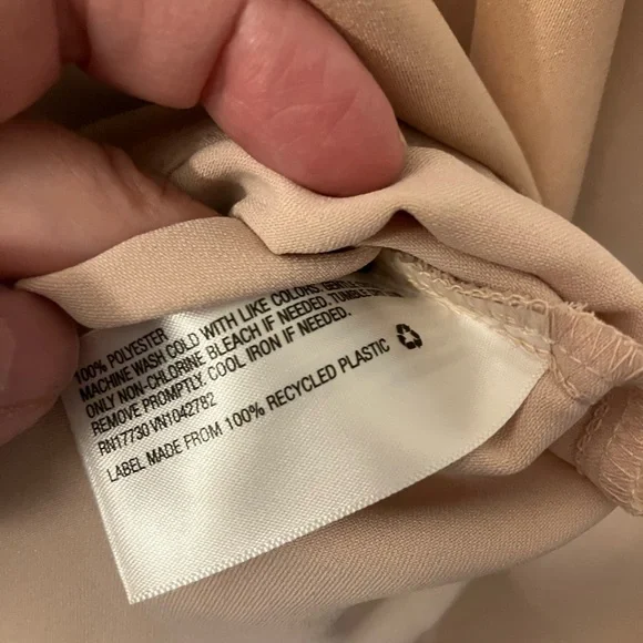 Prologue Pale Peach Surplice V-Neck Top - Picture 4 of 4